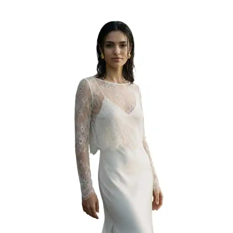 Delicate Bohemian Bridal Jackets Round Neck Sheer Floral Lace Long Sleeve Cropped Bolero Scalloped Wedding Bridal Shoot
