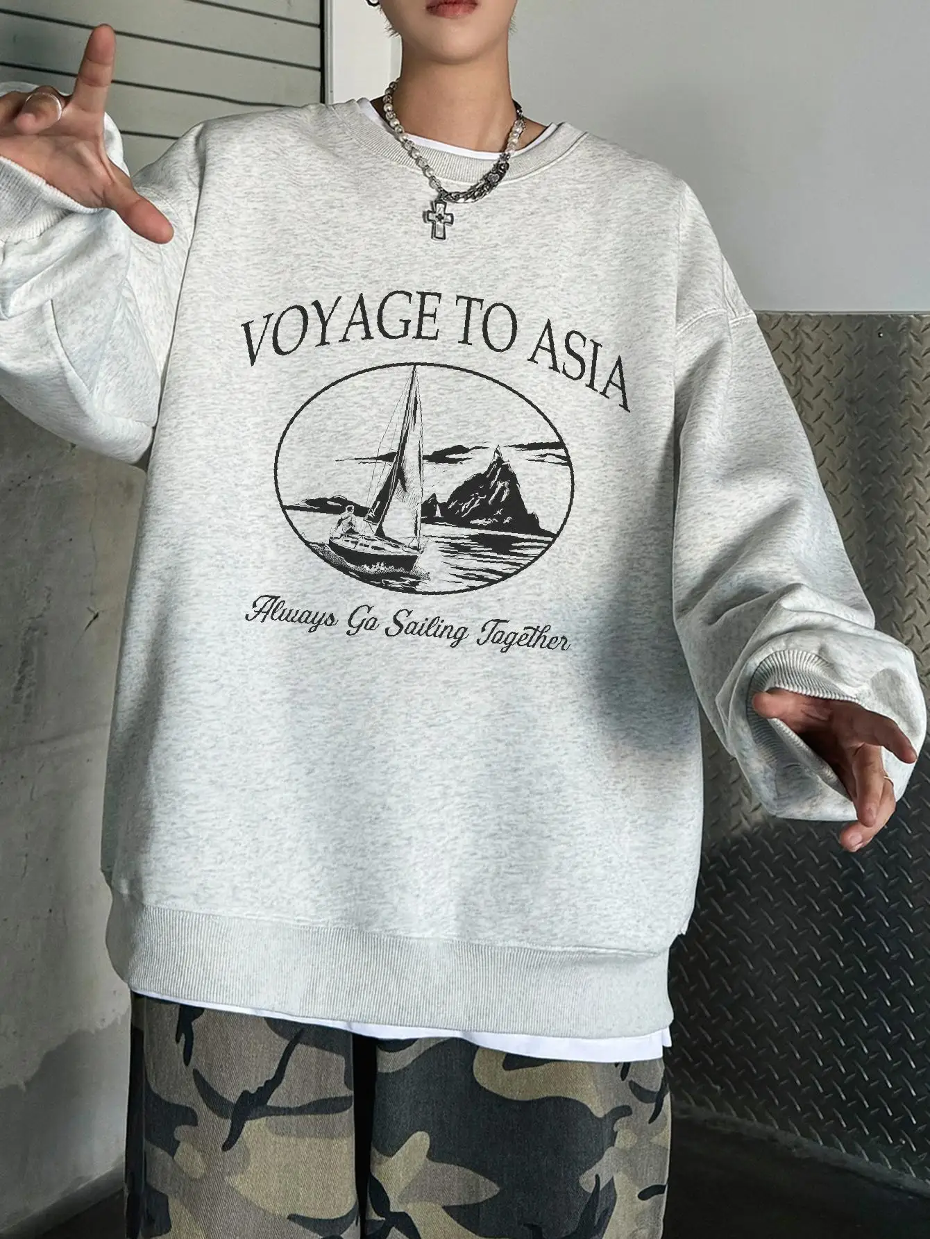 Voyage To Asia Men's Vintage Hoodies Oversize Drop Shoulder Sweatshirts O-neck Autumn New Pullovers Hip Hop Y2k Male Clothing