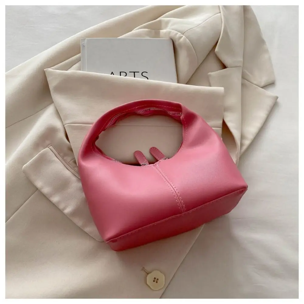 حقيبة يد محمولة من جلد البولي يوريثان بلون الحلوى حقيبة صغيرة تحت الإبط حقيبة محفظة عصرية على شكل هلال حقيبة مكياج