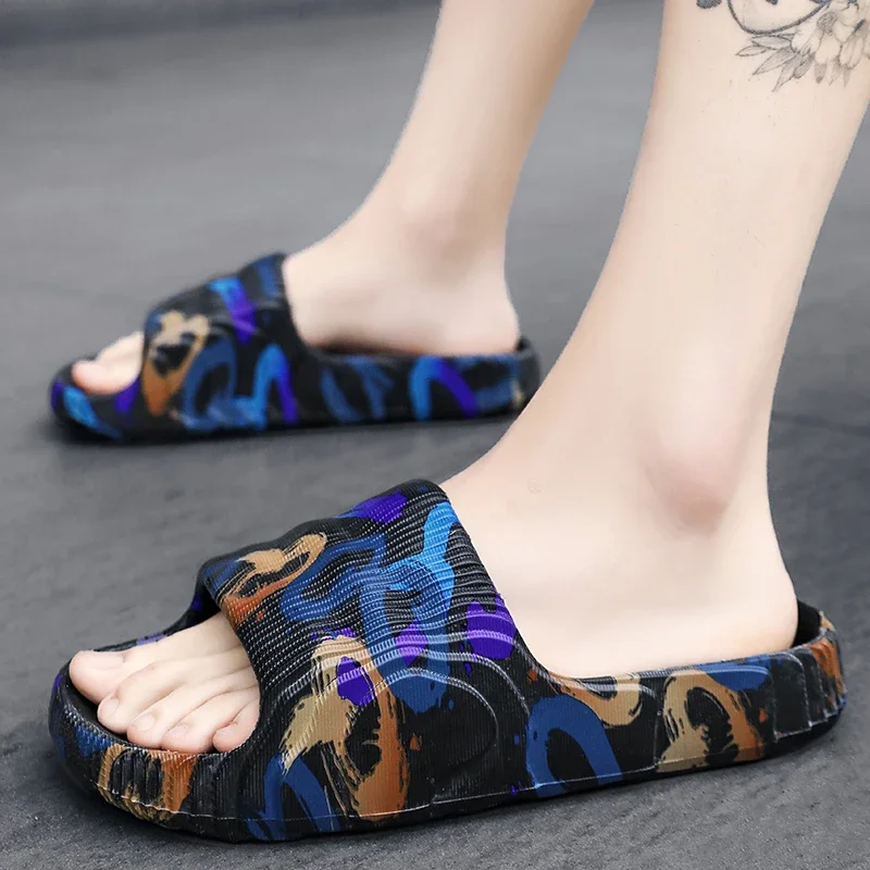 

Couple's Fashion Slippers Soft Sole Indoor Outdoor Open Toe Flip Flops Beach Slides Flat Sandals Men Trend Exclusive Brand Slide