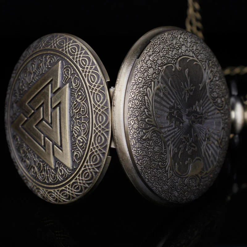 Bronze Vintage Norse Viking Pocket Watch Pendant Triangle Valknut Quartz Clock Chain Fine Charm Gifts Ideal For Both Men Women