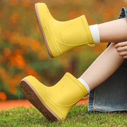 Women Rain Boots Spring Autumn Waterproof Anti-slip Overshoes Outdoor Thick Sole Platform Ankle Gumboots PVC Wellies for Women