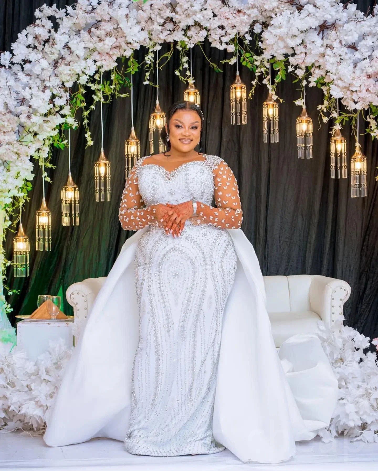 Customized Plus Size Sparkly Handwork Crystals Wedding Dress for Bride Long Sleeves  Luxury Bridal Gown with Removable SKirt
