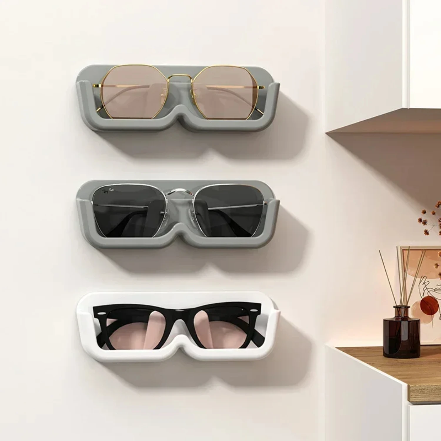 Punch-free Glasses  Rack Wall Mounted Sun-glasses Display Holder Wardrobe Decoration  Box Sunglass Organizer