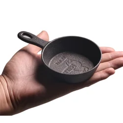 Hot Sale 8cm Cast Iron Mini Omelette Pan Non-Stick Omelette Dumpling Divine Hot Frying Pan Breakfast Omelette Pan