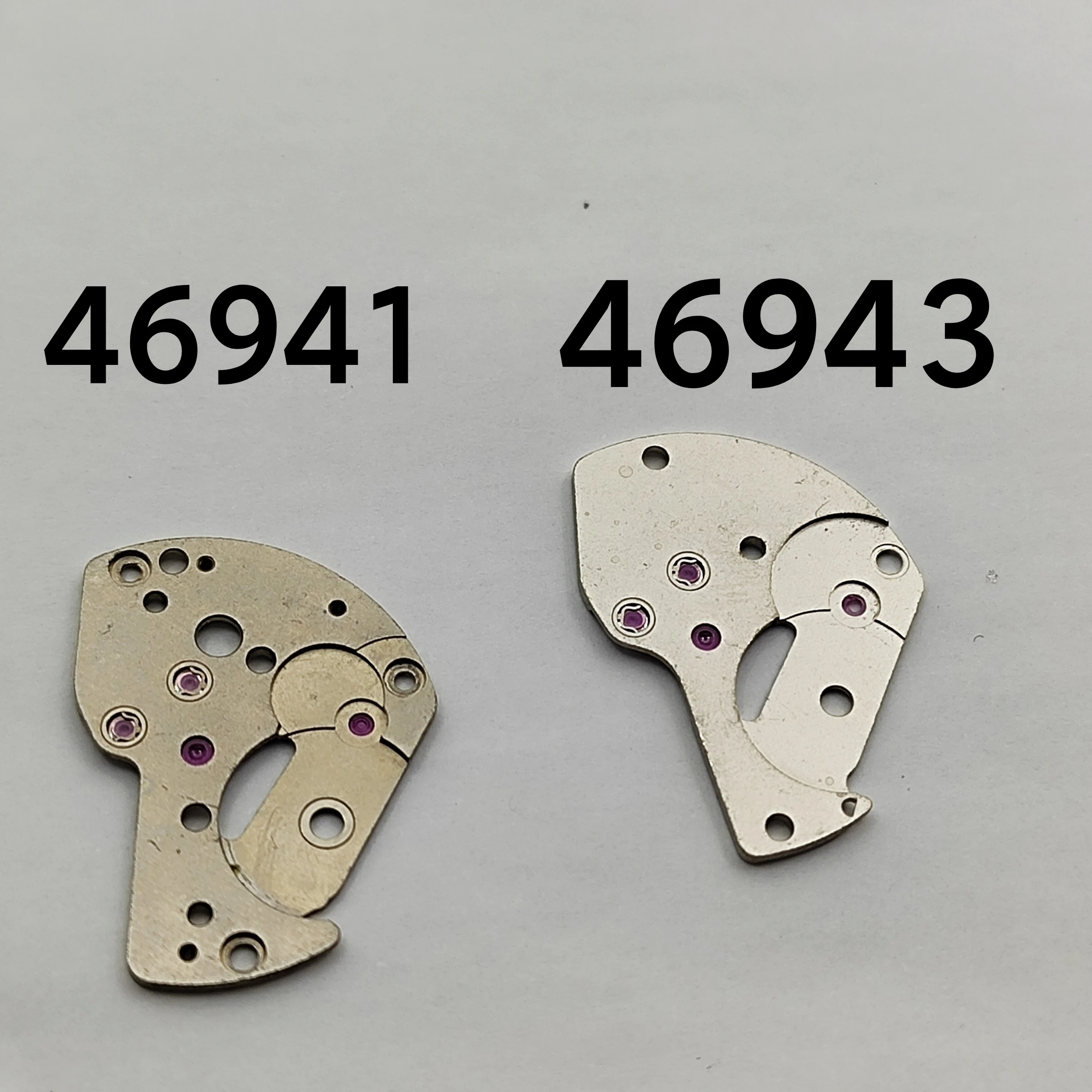 

Watch accessories original suitable for Japanese double lion 46941 46943 mechanical movement upper splint Oriental double lion