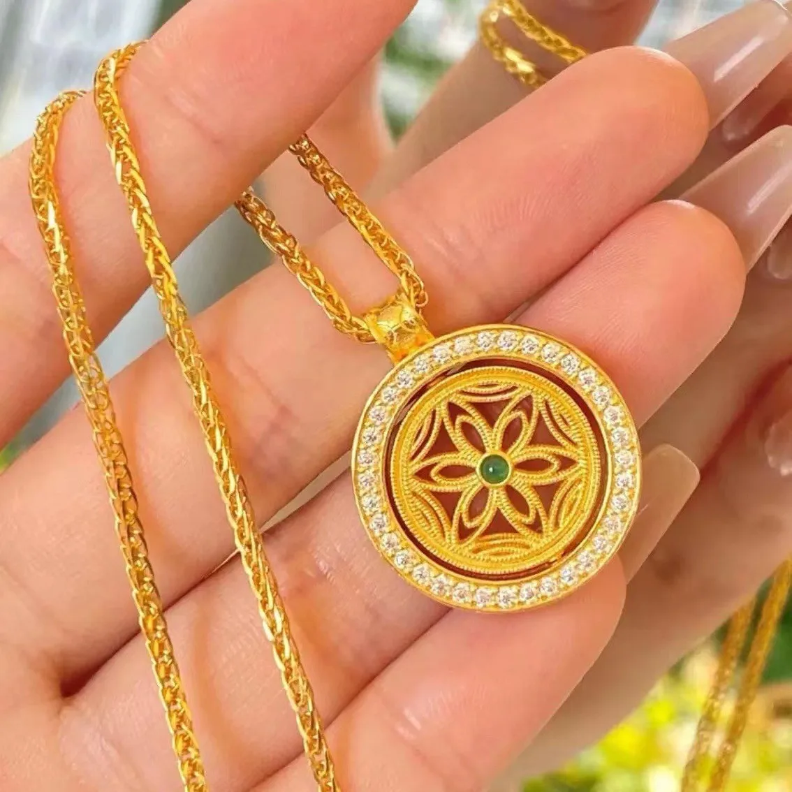 Luxury 24K 9999 Pure Gold real gold Women's Rotatable Time-running Eight Treasure Compasses Pendant Necklace