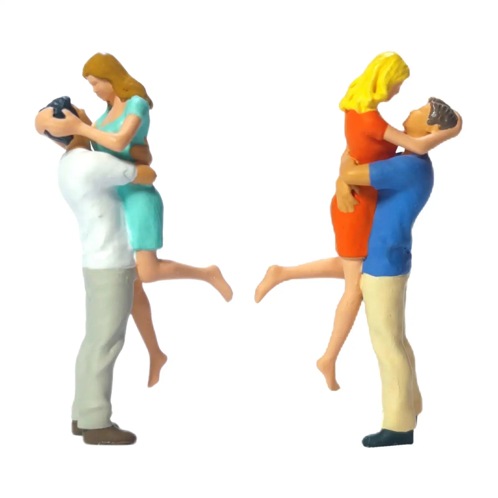 1/64 men and women hugging model figure people figurine realistic collectibles