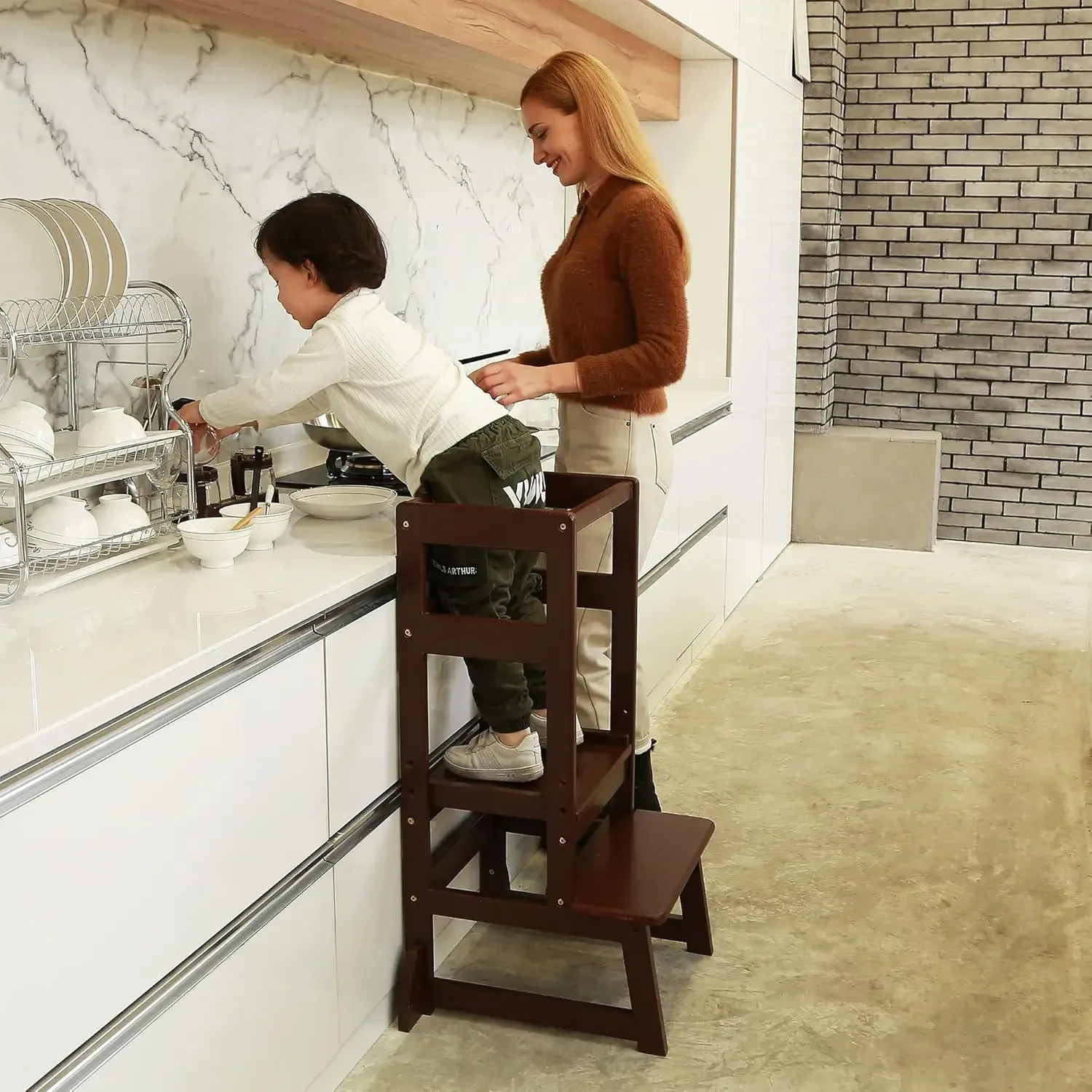 Mother's Helper Adjustable Height Kitchen Step Stool, Children Kids Toddlers Counter Level Learning Stool for Kitchen & Bathroom