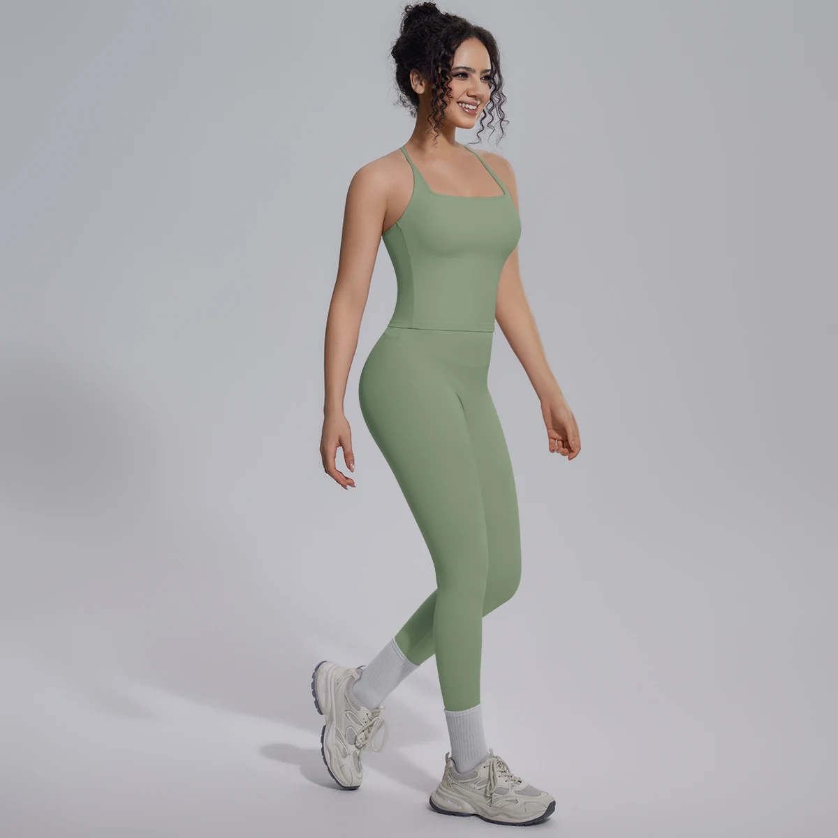 Quick Drying Legging Outdoor Running Yoga Set for Womans High Waisted Push Up Female Pants Gym Sexy Beautiful Back Vest Yoga Set