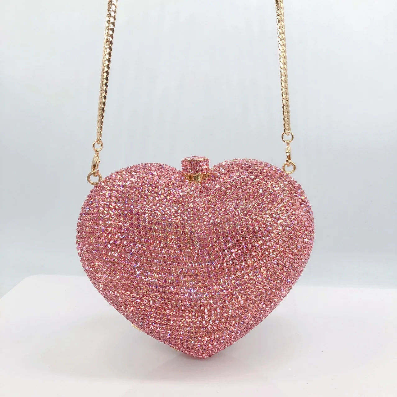 Luxury Pink Heart-Shape Diamond Wedding Clutch New Crystal Evening Bag Bling Dinner Banquet Clutches Rhinestone Party Handbags