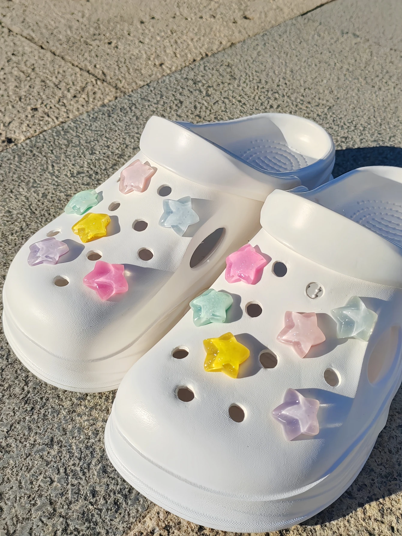12pcs Women\'s Shiny Colorful Stars Sandals Shoe Accessories, Slippers Accessories DIY Shoe Flowers Removable Decorative Buckles