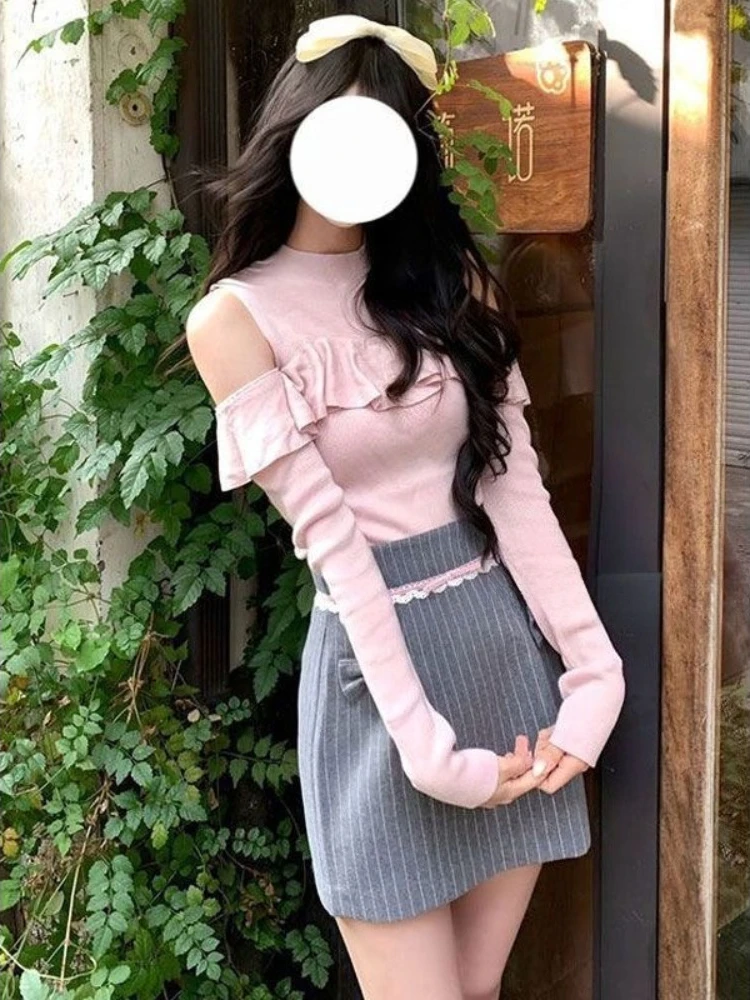 

Новая мода Sweet Spicy Girl 2-х предметный комплект женский вязаный топ с открытыми плечами + кружевная полосатая мини-юбка Slim Fit с рюшами вечерние сексуальный наряд