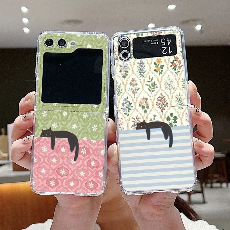 Artistic Cute Black Cat Striped Pattern Phone Case for Samsung Galaxy Z Flip 7 Flip6 5 4 3 Folding Cover for Z Flip7 Flip5 Shell