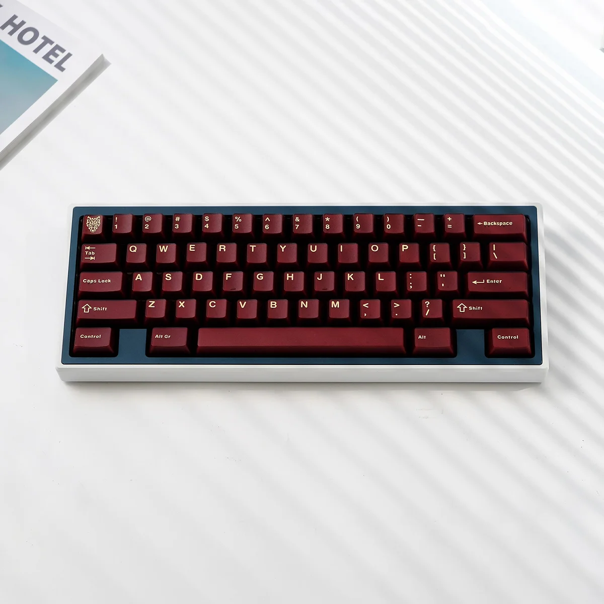 

114 Keys Pyga Red Double Shot Translucent Keycaps Cherry Profile Semitransparent ABS Keycaps for Cherry MX Switch Gamer Keyboard