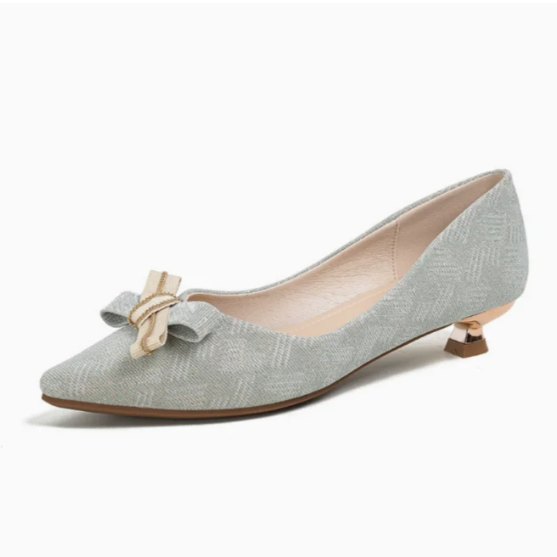 Senhora bombas de salto baixo 2cm gatinho salto deslizamento-on arco-nó doce vestido sapatos ponta pontiaguda bege sola anti-salto azul 43 pano de lantejoulas