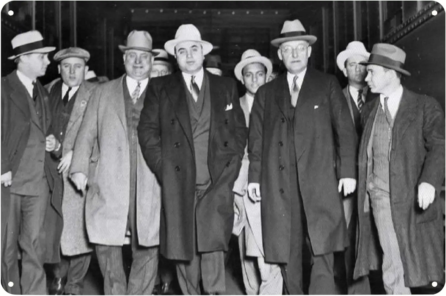 Gangster Mobster AL Capone Criminal Mob Mafia Poster Metal Tin Sign Wall Art Plaque Decor for Home Bar Pub Club Cafe