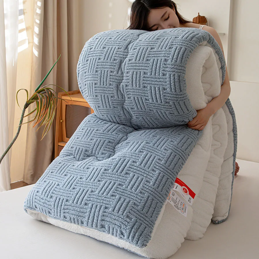New Thick And Warm Jacquard Winter Quilt With Double-Sided Plush Blanket - Extra-Large Size For Adults And Children's Quilt Core