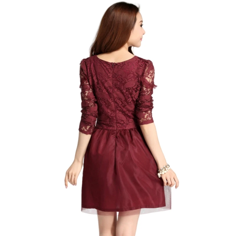 Vestido de encaje con mangas transparentes para mujer Vestido negro adelgazante y elegante