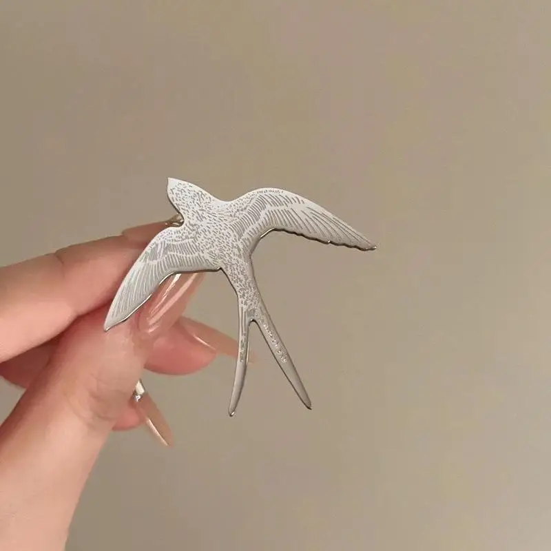 Stainless Steel Swallow Brooch For Women Men Punk Geometric Metal Animal Brooch Pin Suit Decoration Jewelry Accessories Gift