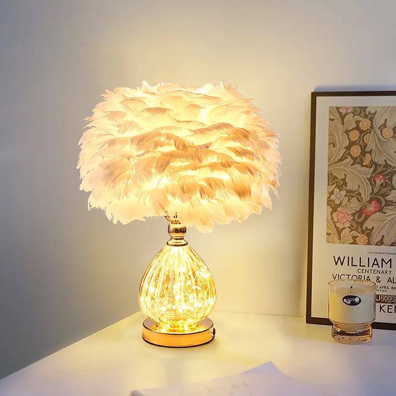 

Nordic, creative, simple badminton, table lamp, modern art bedroom bedside warm Internet celebrity girl pink decorative lamp