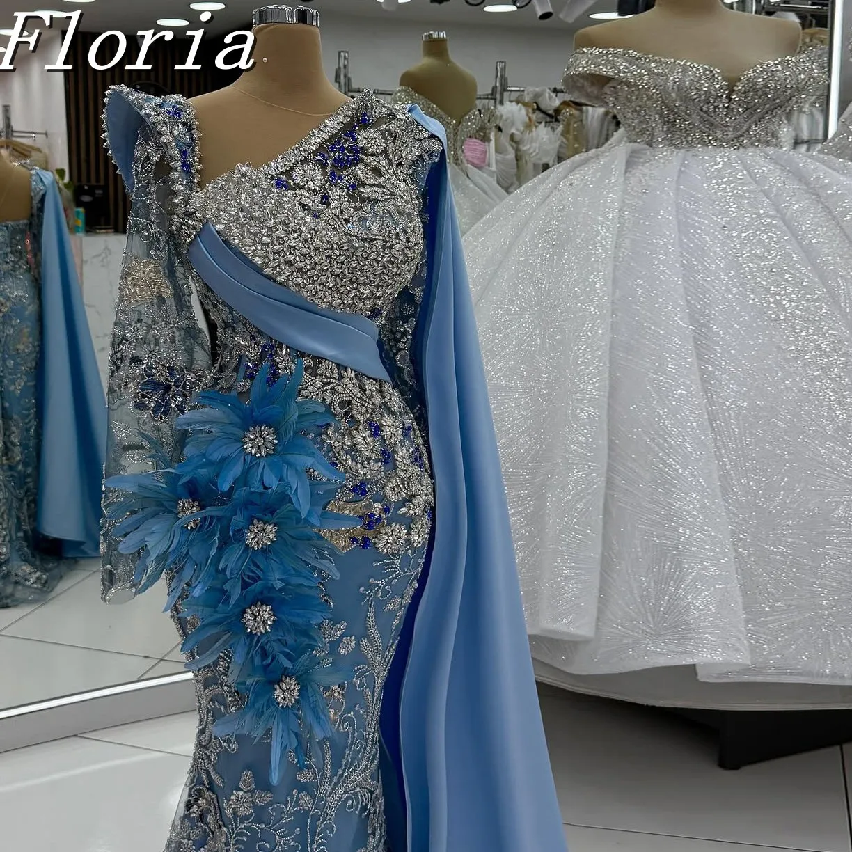 Luxo 2025 novas flores de penas 3d sereia vestidos de noite céu azul completo strass longos vestidos de festa de baile personalizados