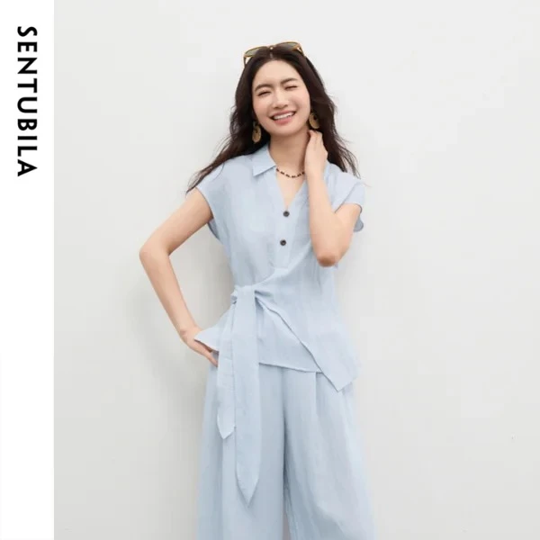 

Женская офисная рубашка SENTUBILA с V-образным вырезом и отложным воротником, синяя, модная, на пуговицах, с завязками, асимметричным подолом, боковым разрезом, свободная блузка 162CA5405