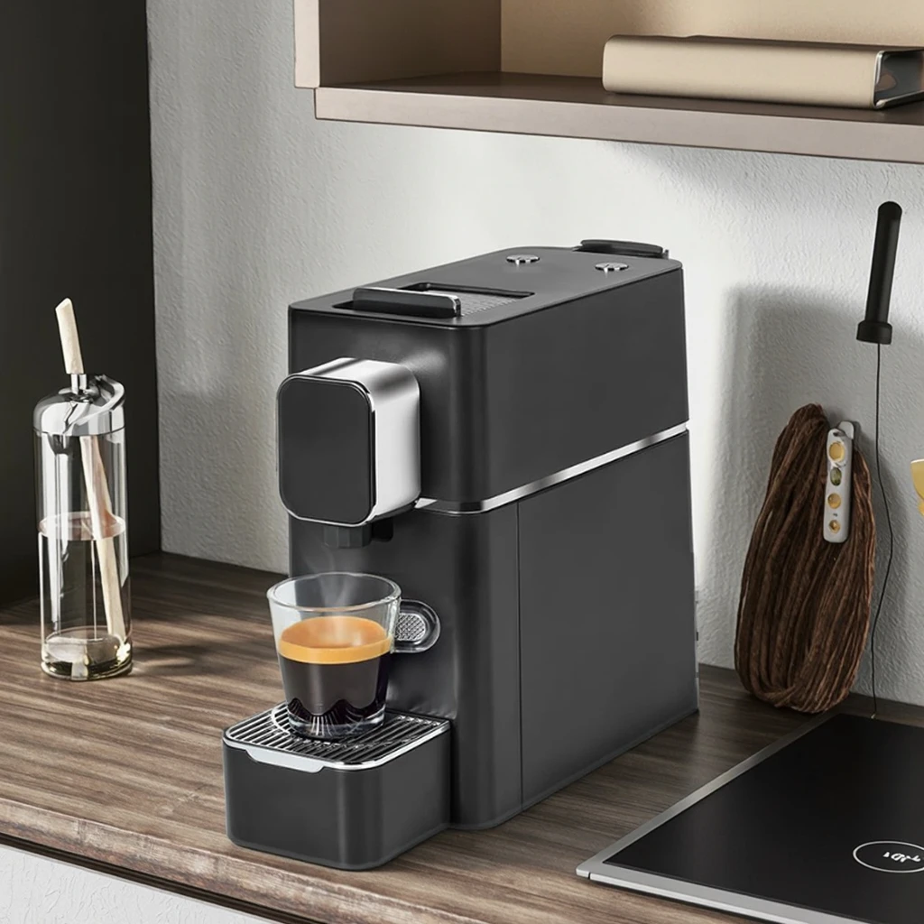 

Большой черный электрический 2-в-1 домашний диспенсер для кофе и молока, 20 бар, портативная кофемашина, французская капсульная кофеварка для домашнего использования