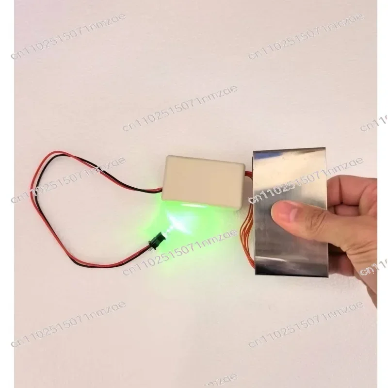 Piezoelectric Power Generator - Walking Energy Harvesting Model for Shoes with Lighting Demo & Video