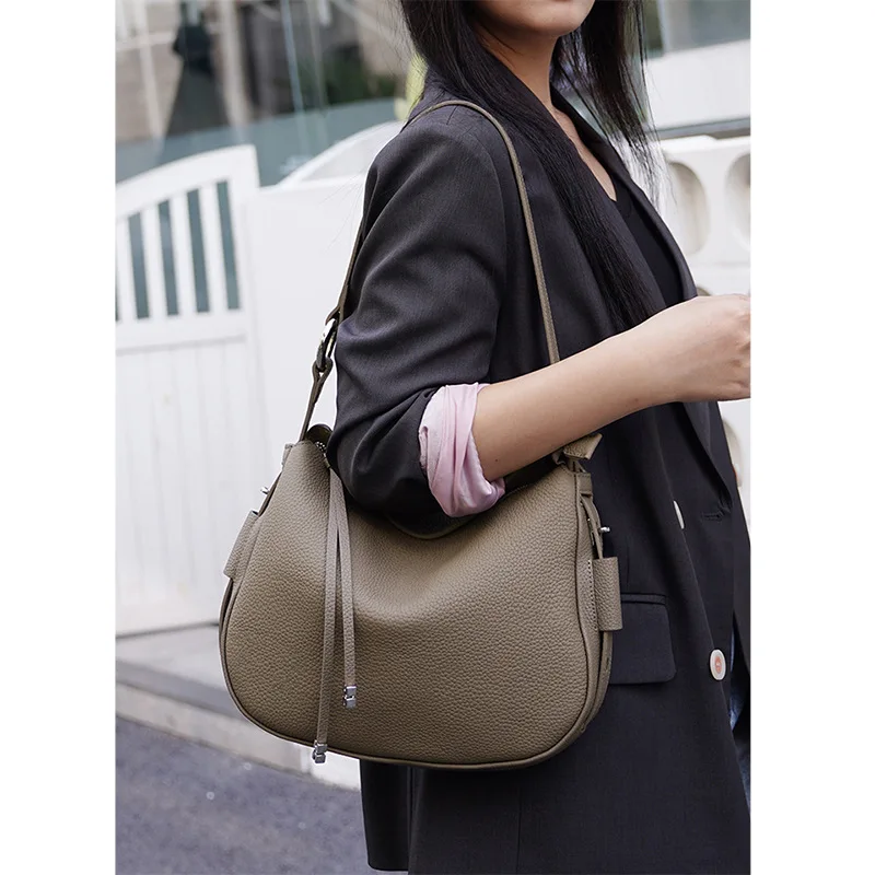 Niche Design Women's Bags New Popular Fashion Simple Shoulder Bag Senior Sense Of Head Layer Cowhide Versatile Women's Bags