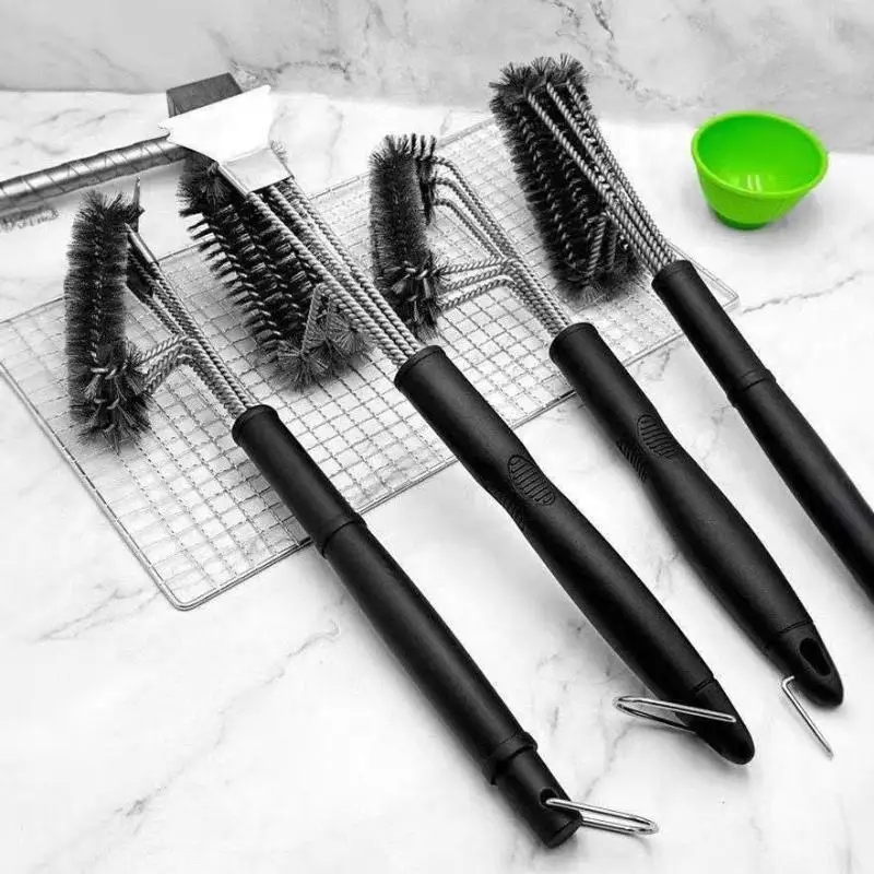 Long Non Slip Handle Grill Cleaning Brush Rust Resistant Metal Cleaner Brush With Scraper For Outdoor Grilling Camping Picnic