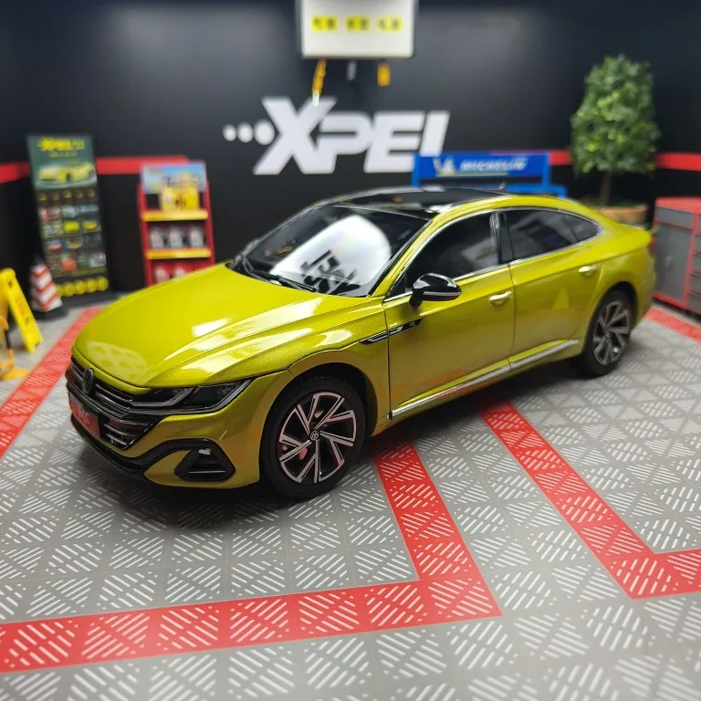 

Diecast 1:18 Scale FAW VW 2021 New CC Original Factory Full Car Openable Alloy Car Model Collectible Toy Gift Souvenir Display