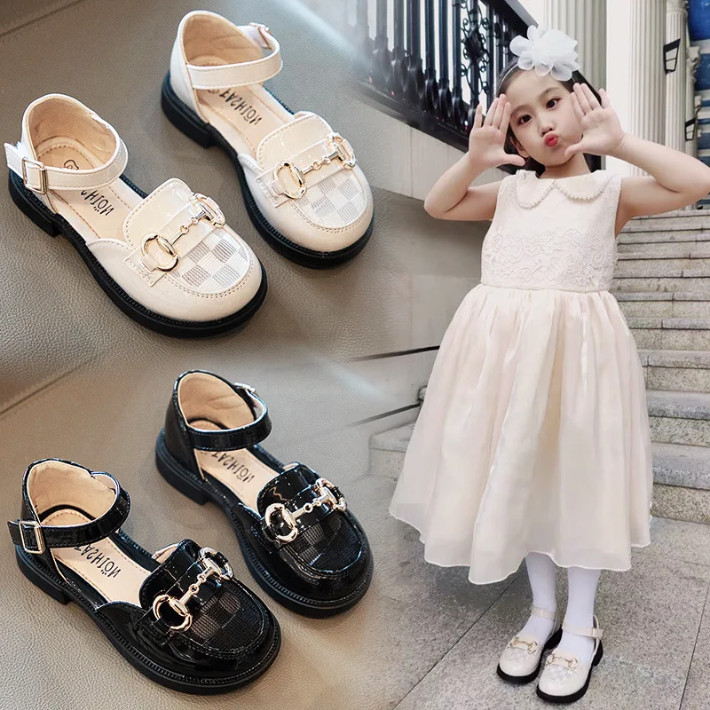 Girls' Sandals Bao Head Summer Small Leather Shoes 2024 New Soft Soled Princess Non-slip Girls Breathable Single Shoes