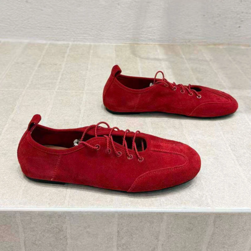 Flache Damen-Sneaker: Designer-Freizeitschuhe aus Wildleder, Sportliche Laufschuhe, Marken-Loafer, Neu für den Sommer 2026, Weiche Damenschuhe