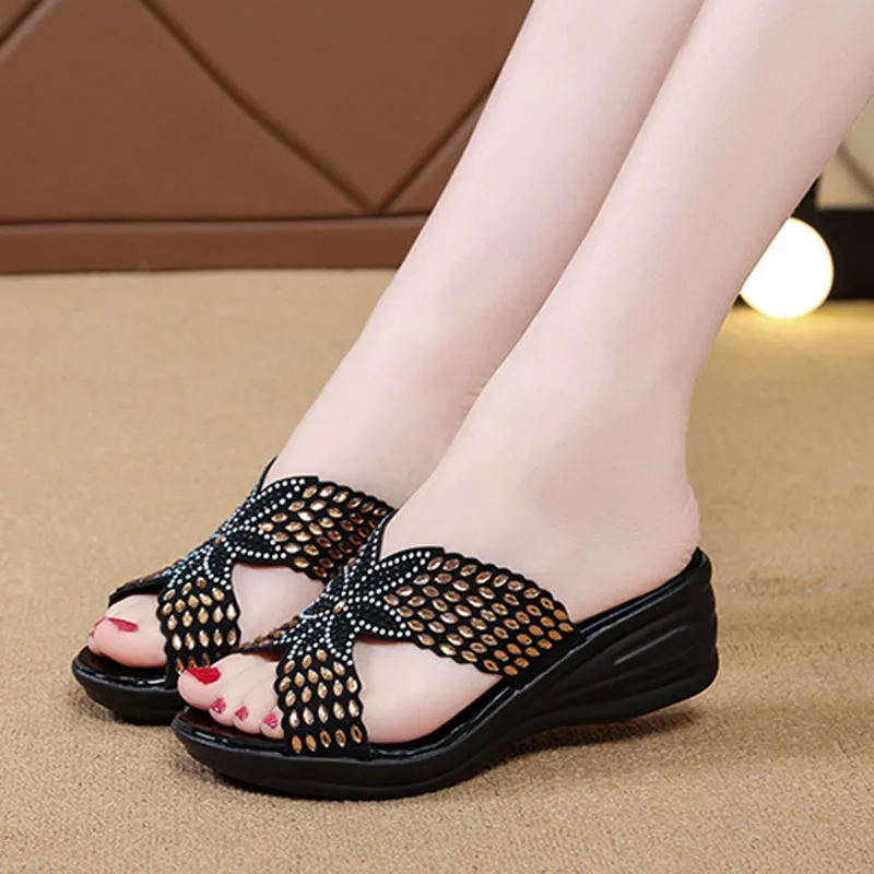 Women\'s Sslippers Open Toe 2025 Summer Women Shoes Female Lightweight Wedges Casual Slipper Female Soft Bottom Low Heeled Slides