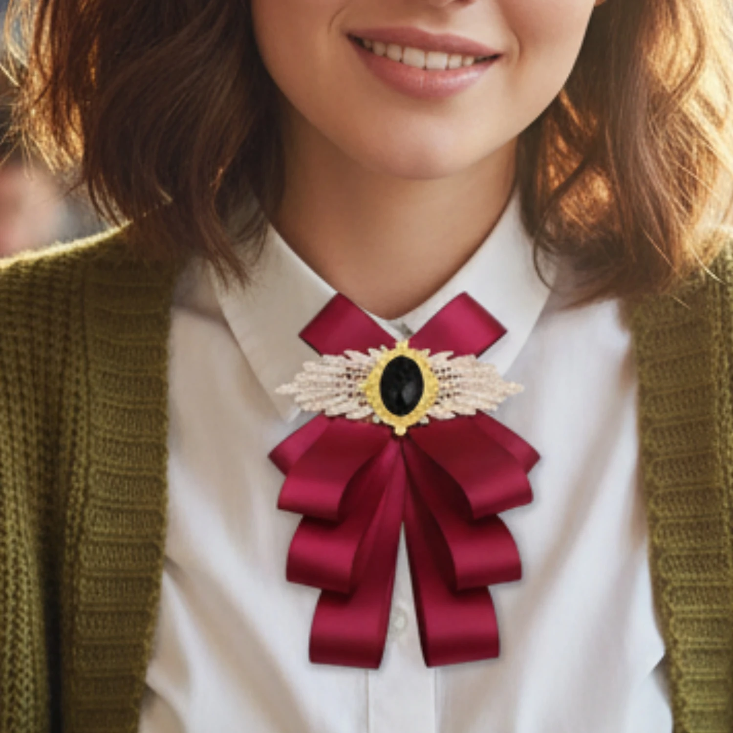 Neue Frau Kleine Bowtie Solide Luxus Mode Hübsches Band Rot Schwarz Schmetterling Bowknot Weiß Shirts College Mädchen Fliege Krawatte