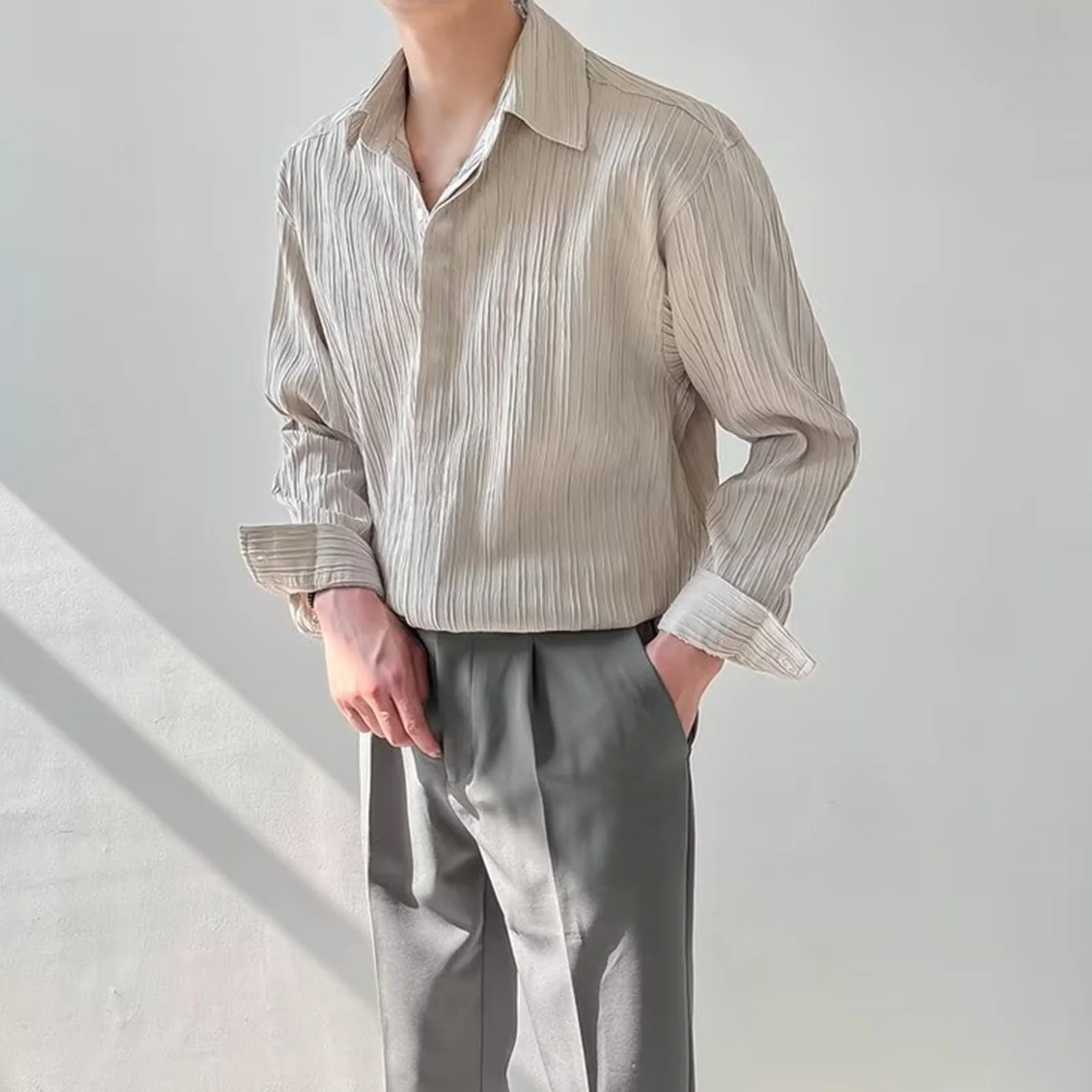 Zwart Abrikoos Wit Shirt Met Lange Mouwen Mannen Mode Sociale Heren Overhemd Koreaans Losse Casual Geplooide Shirts Heren Formeel Shirt