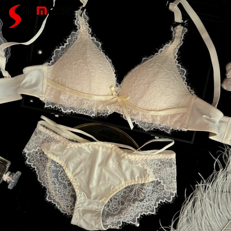 

Нижнее белье с глубоким V-образным вырезом и французской треугольной чашкой, женский беспроводной удобный комплект с бюстгальтером пуш-ап для девочек с бантом, милое нижнее белье