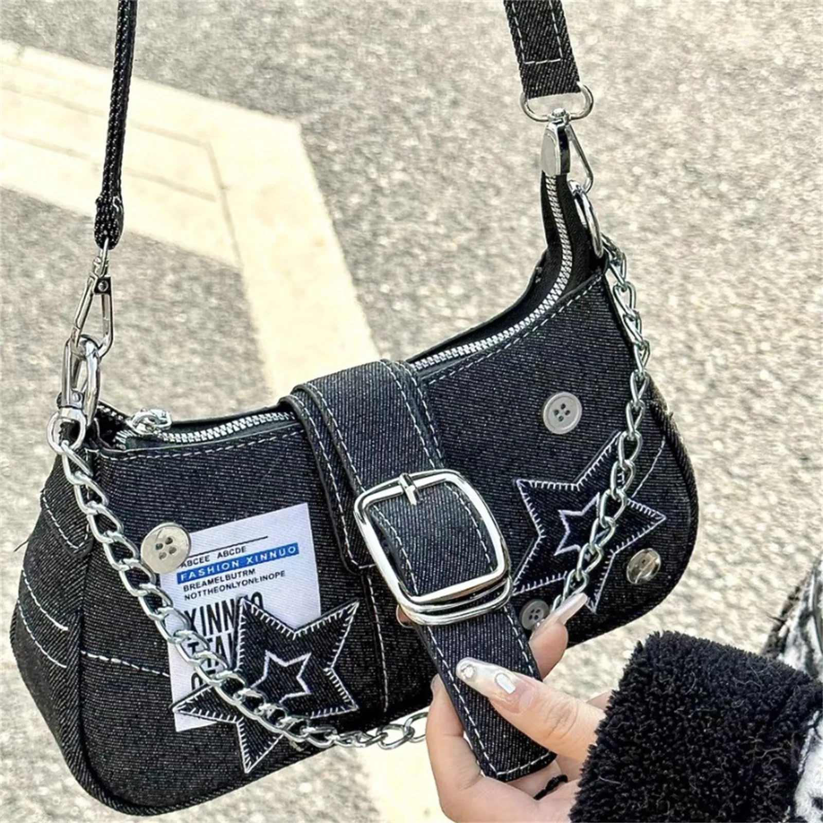 Borsa a tracolla Vintage in Denim moda giapponese Cool Dark Harajuku Style Denim Bag Pink Star Metal Chain borsa da donna sotto le ascelle