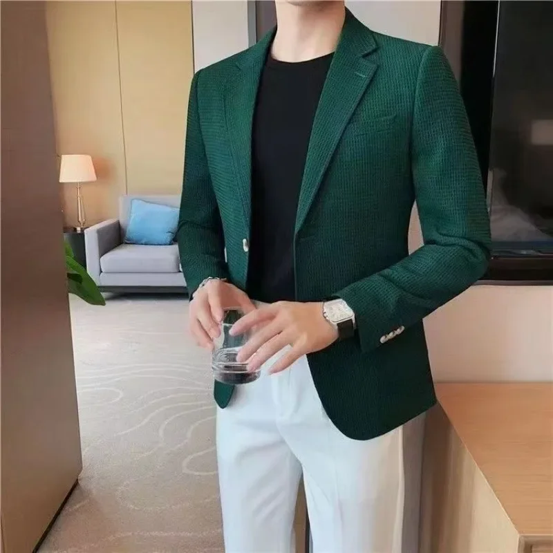 Short Party Jacket for Men Cropped Coats Plaid Man Suits and Blazers Original High Quality New in Classic Menswear Elegant 2024