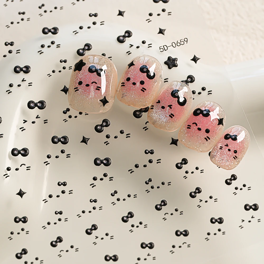 1 pz Kawaii Kitty Cat Face Adesivo per unghie Linee delicate Cartoon Face Expression Decalcomania per unghie autoadesiva Accessori per nail art fai da te