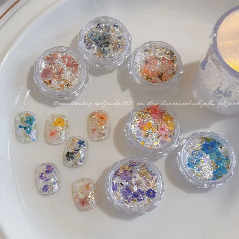1 상자 네일 아트 말린 꽃 장식 여러 가지 빛깔의 손톱 반짝이 가루 울트라 얇은 무지개 빛나는 브로케이드 파우더 매니큐어 액세서리