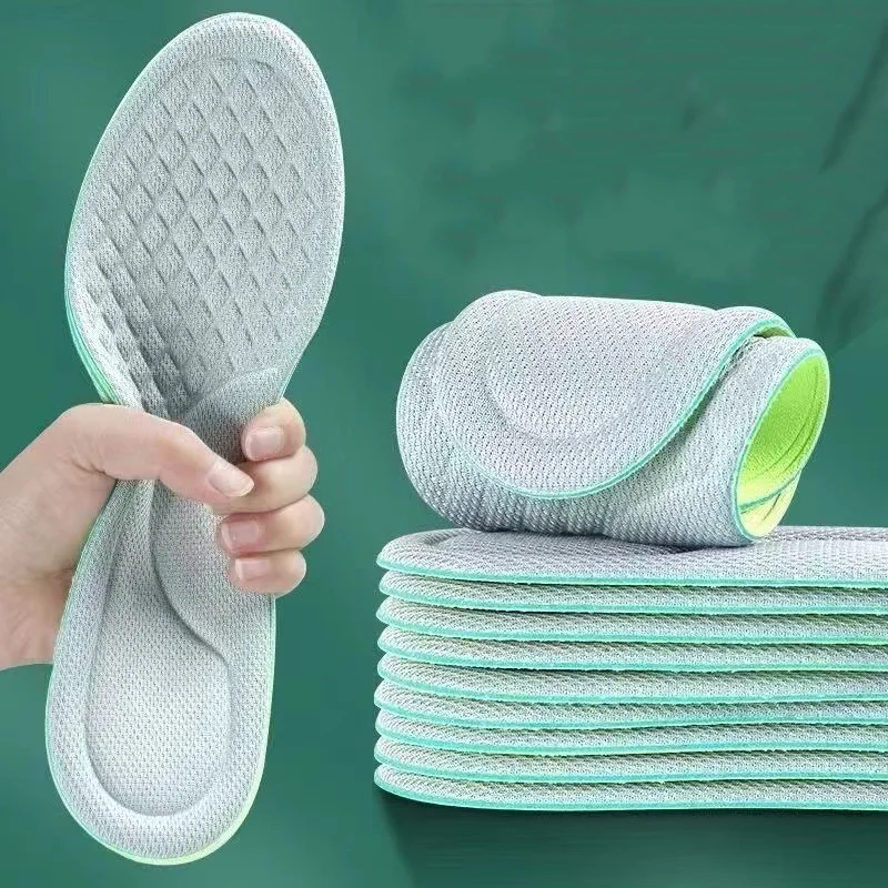 Neue 4D Massage Sport Einlegesohlen für Schuhe Schweiß Absorbierende Atmungsaktive Deodorant Einlegesohle für Füße Wachsende Sohle Schwamm Schuheinlagen pad