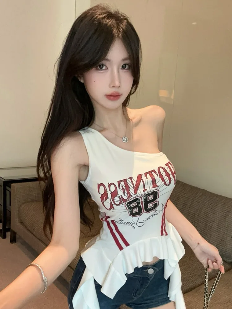 

Korean Asymmetric Shoulder Design Sleeveless Short T-shirt Women's Summer New Pure Desirable Spicy Girl Lace Trim Top