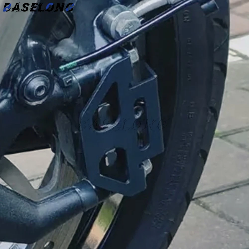 

For Husqvarna Svartpilen125 Vitpilen 125 2020 -2025 SVARTPILEN VITPILEN 401 2017-2025 Motorcycle Front Brake Caliper Guard Cover