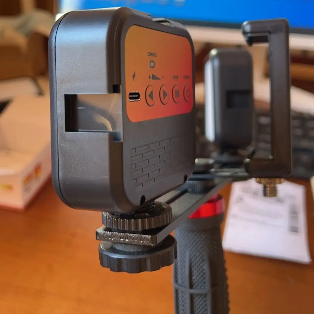 

Dental mouth shooting Mobile phone filling light Multifunctional portable handheld colorimetric light LED oral photography light