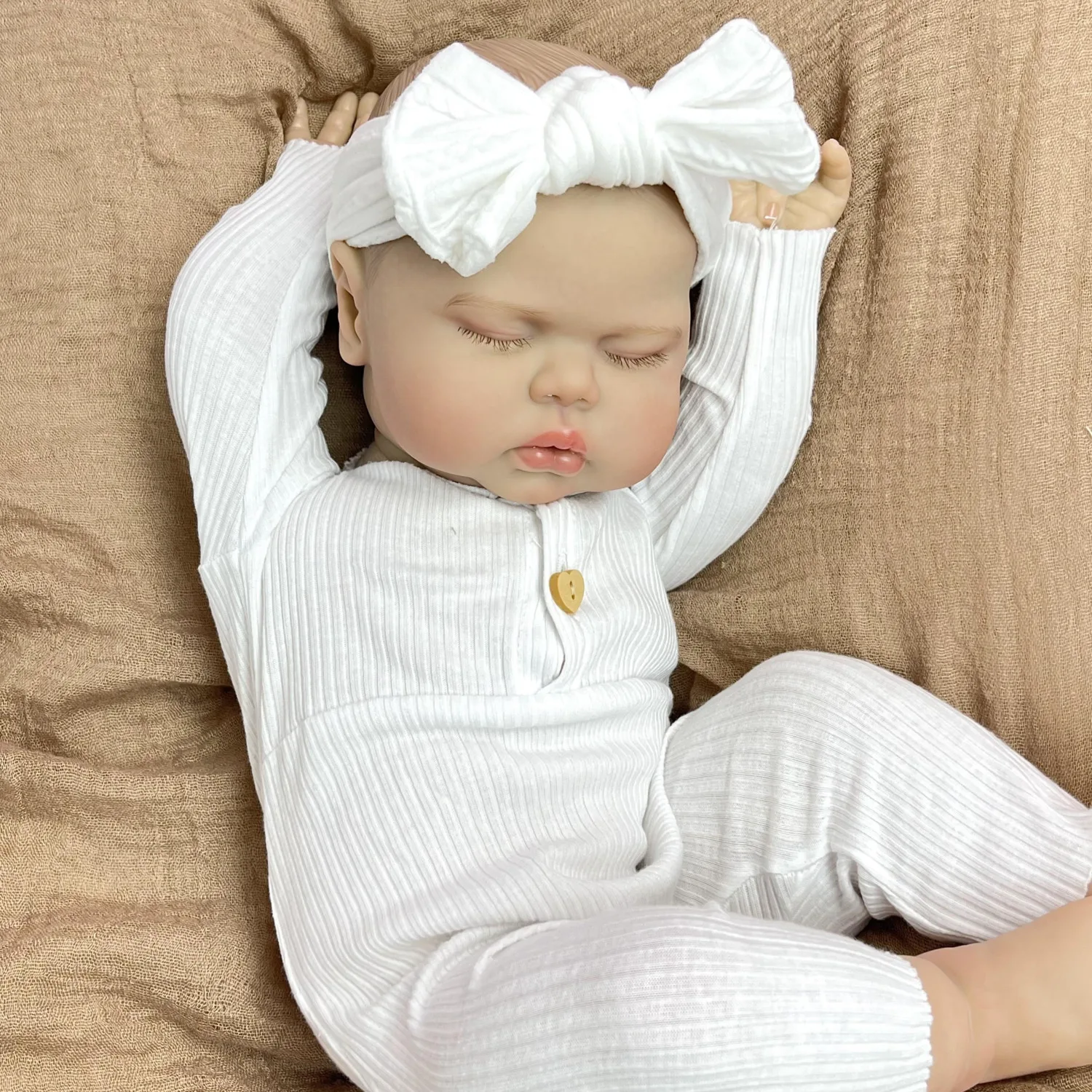 BZDOLL 50CM 20 Cali 3D Skóra z Widocznymi Żyłkami Śpiąca Grubaska Reborn Lalka Zabawka Winylowe Ręce i Nogi Materiałowy Korpus Lalka Prezent Urodzinowy dla Dzieci