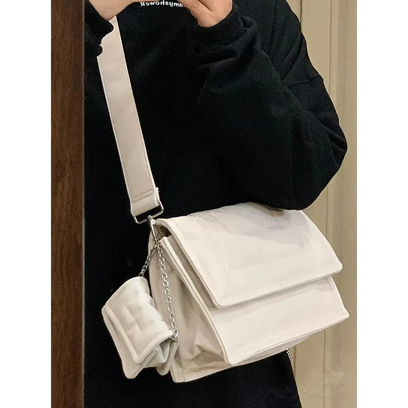 

TRSYPHXM 2025 New Soft Leather Cloud Women's Bag Large Capacity Underarm Bag Premium Commuter Tote Bun Mother Bag