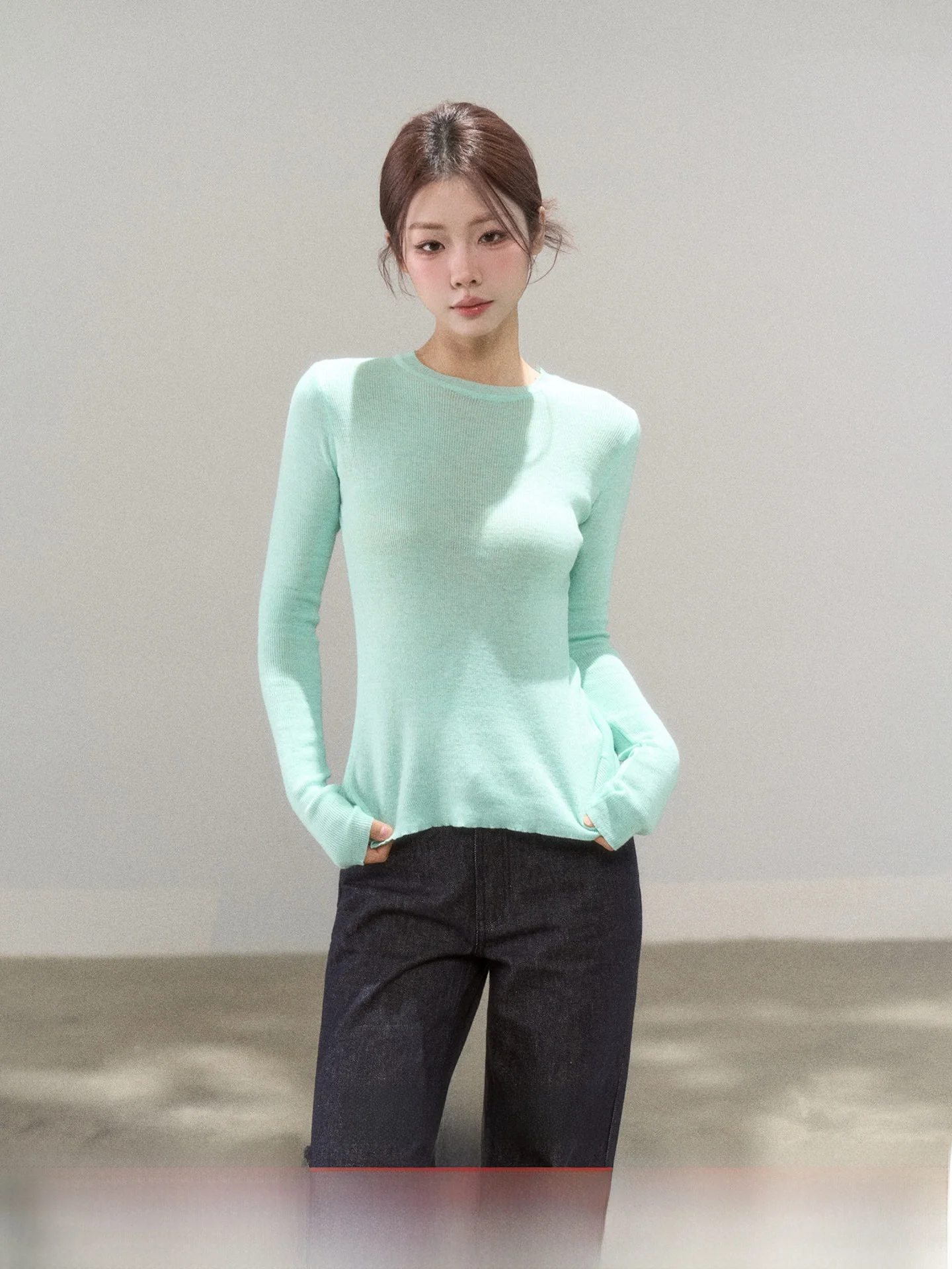 

Вязаный базовый топ с эффектом похудения и длинными рукавами для женщин, корейский стиль, круглый вырез, стандартный крой, осенняя новинка