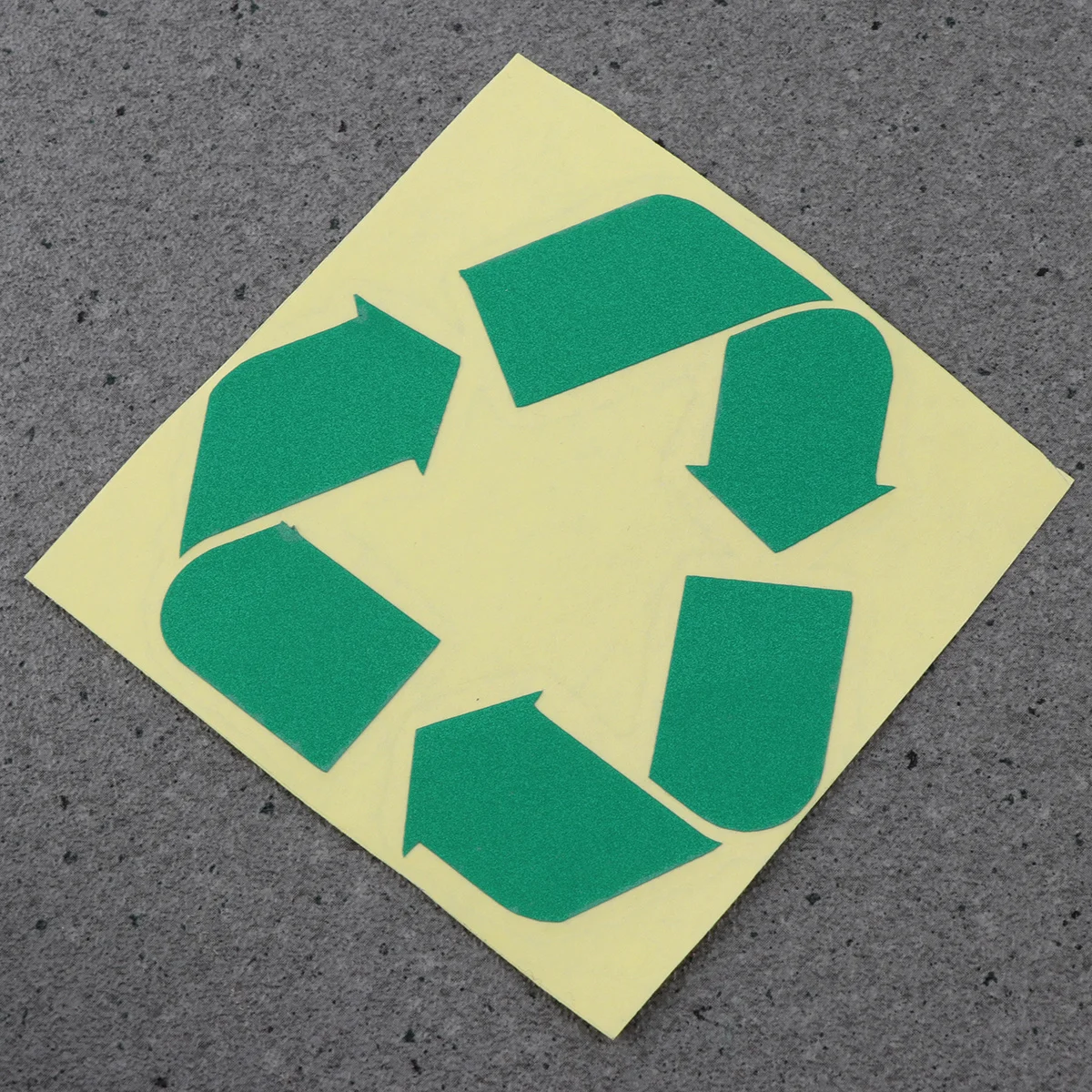 

Green Recycle Sticker Pet Self-Adhesive Reflective Decal for Indoor Outdoor Recycle Symbol Labels Recycling Awareness
